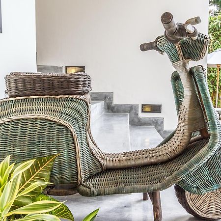 Villa Pierrot Seminyak Esterno foto