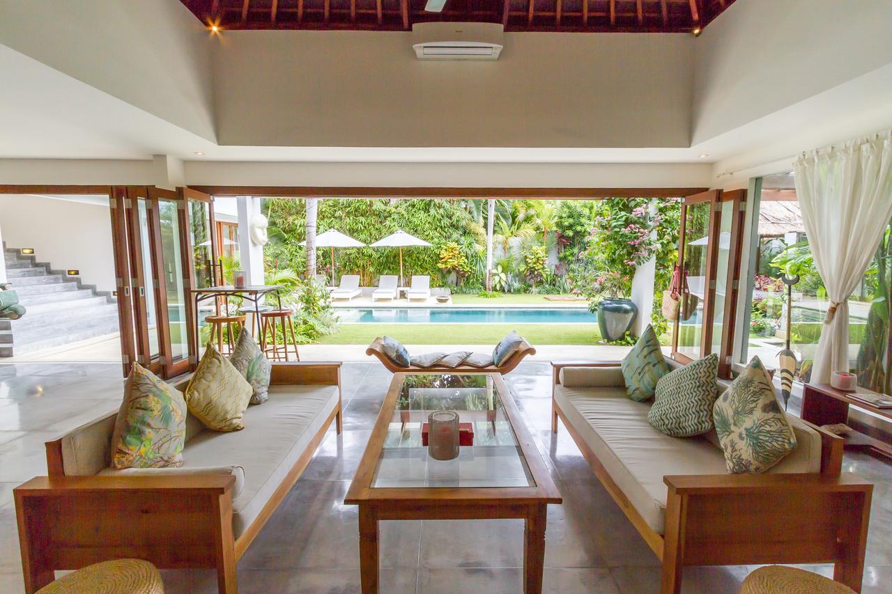 Villa Pierrot Seminyak Esterno foto